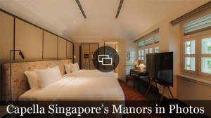 A bedroom in a Colonial Manor