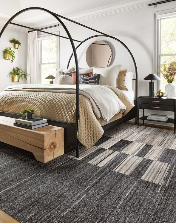 arched canopy beds